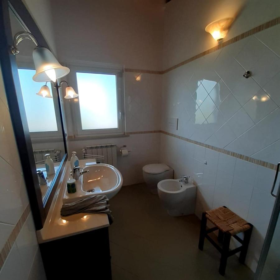 B&B Luna Blu Монтесильвано Экстерьер фото